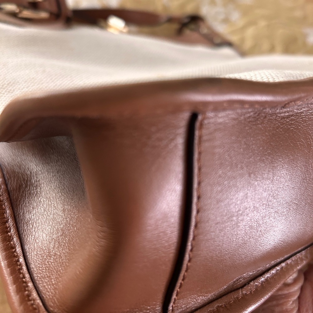 Michael Kors Large Sullivan Brown and Cream Shoulder Bag - Picture 11 of 11